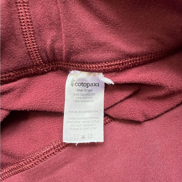 Cotopaxi Women’s Leggings Size Small Maroon 27” Inseam Great Condition! - Picture 4 of 7